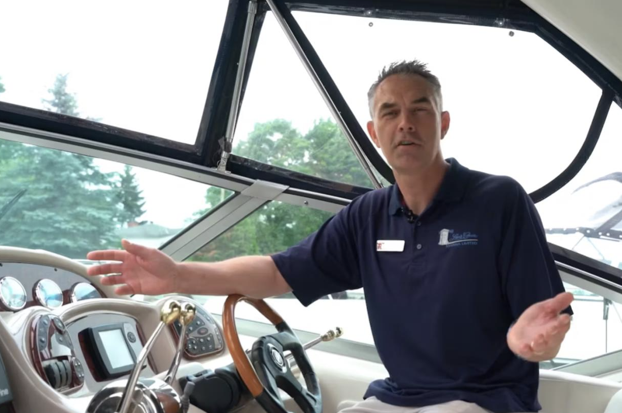 Docking A Boat With Twin Engines Boattest